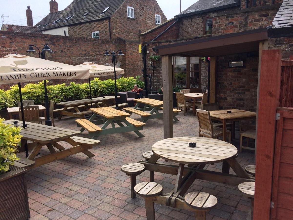 The Rose & Crown York — Photos 1